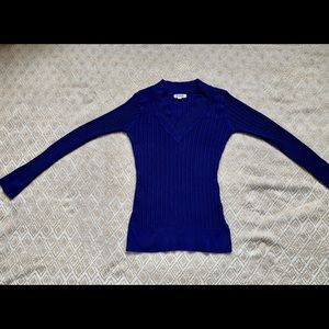 Energie Blue V-Neck Very Flattering Top